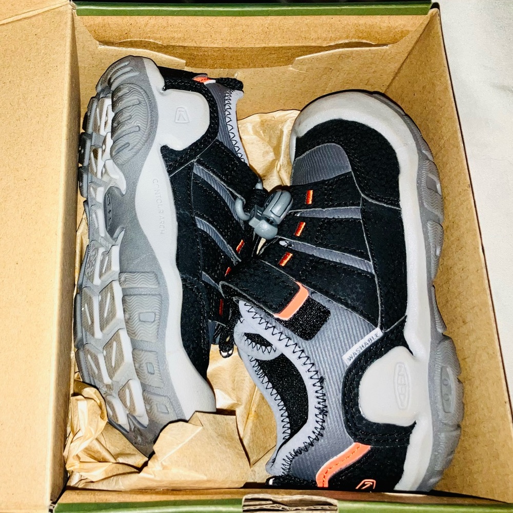 Toddler boys shoes